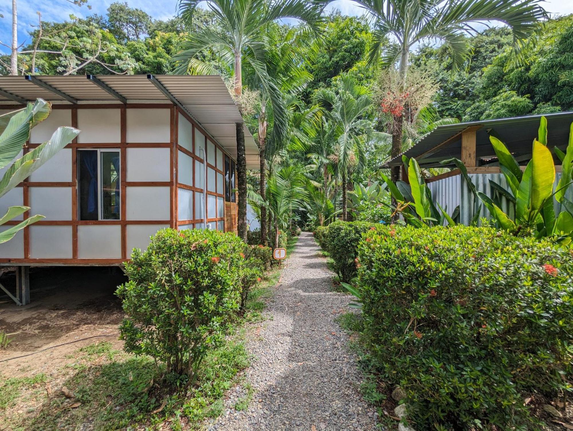 Arboura Eco Cabins Uvita Eksteriør billede